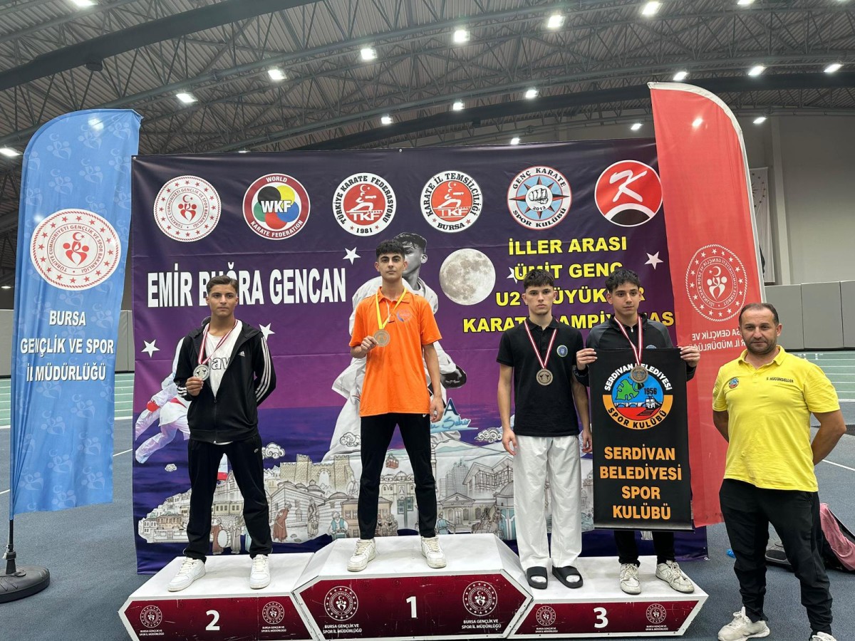 Serdivanlı Karatecilerden Bursa’dan Madalya İle Döndü 