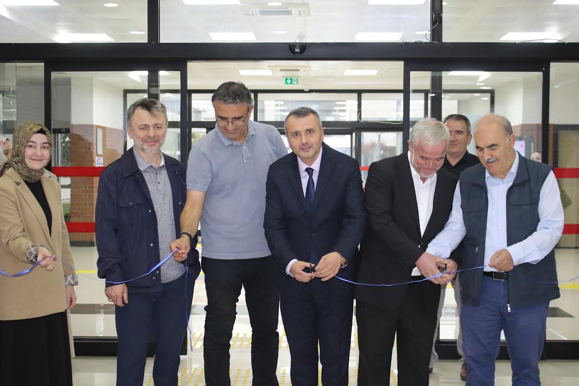 Avrupa’da Kur’an: Ortak Bir Tarih Sergisi Beğeni Topladı 