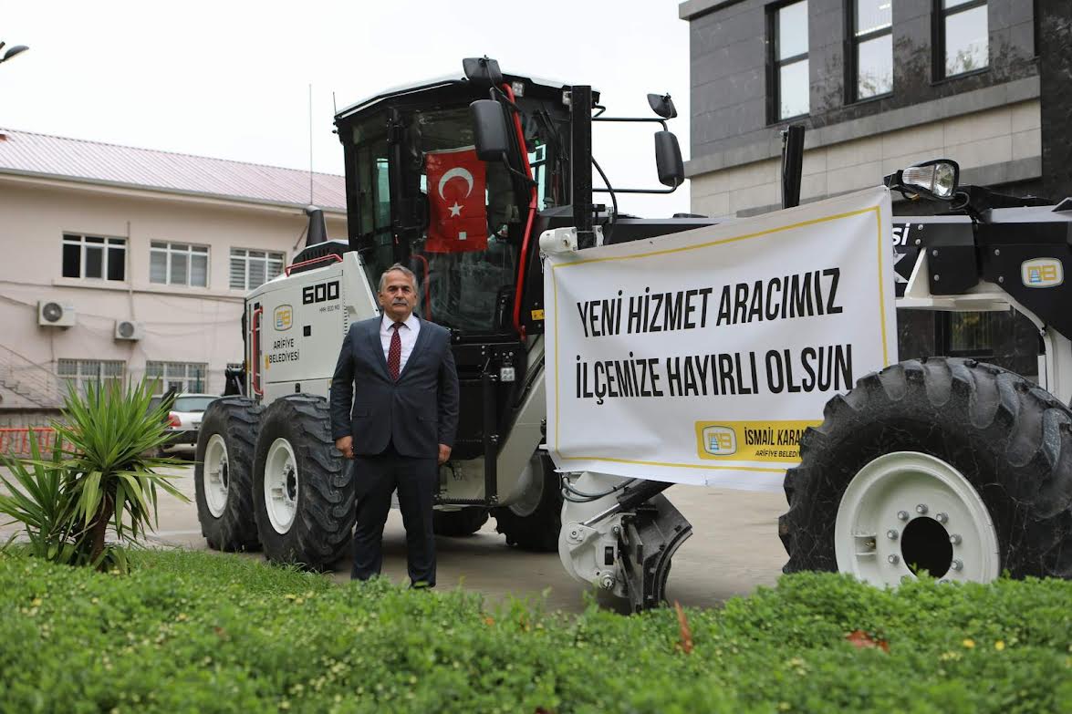 Bakanlıktan Arifiye Belediyesine Hibe Greyder Desteği