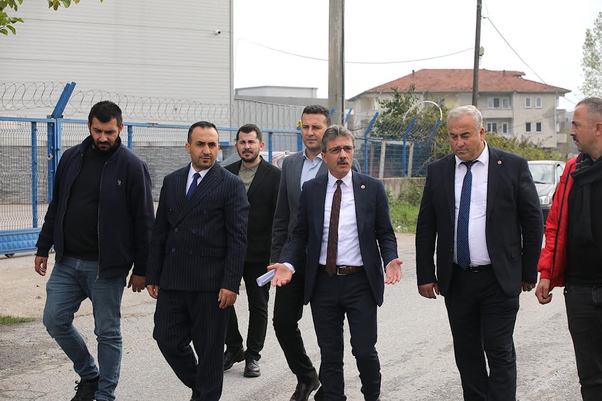 Yıl Sonuna Kadar 30 Bin Ton Asfalt Atılacak