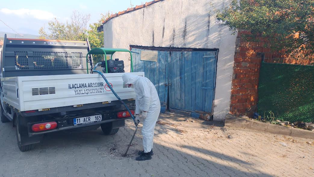 Kışlak İlaçlama Çalışmaları Aralıksız Sürüyor