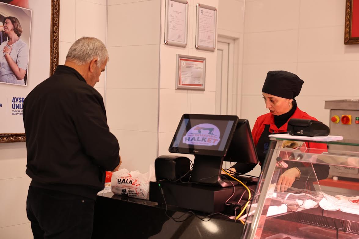 Günlük Kesim, Uygun Fiyat Halk Et Market'te 