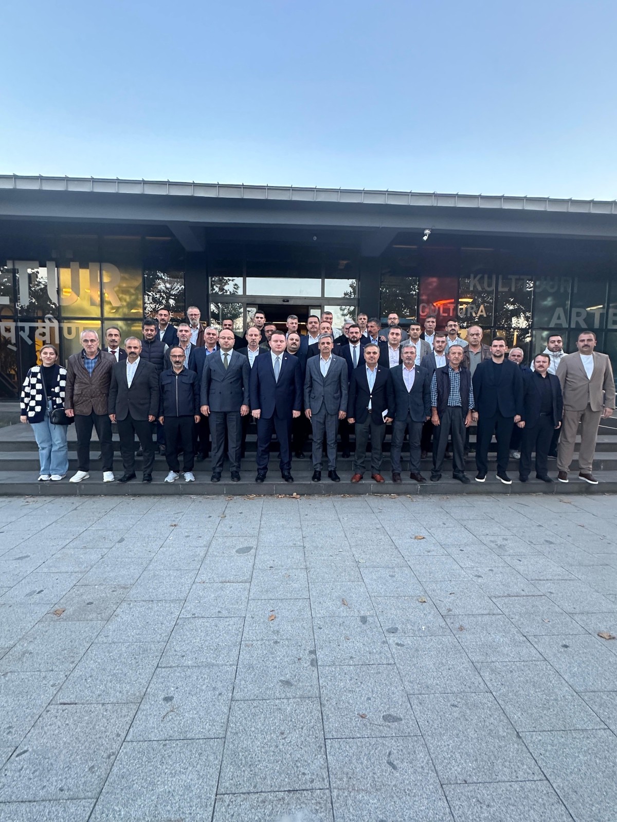 MHP Sakarya'dan Ziyaret Fırtınası