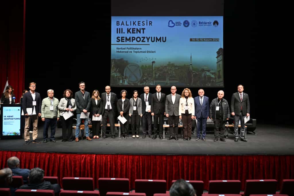 Balıkesir 3. Kent Sempozyumu Başlad