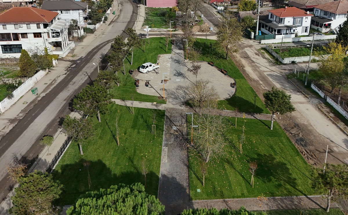 Başkan Alemdar, Söğütlü’nün Yeni Yaşam Alanında Son Durumu Açıkladı