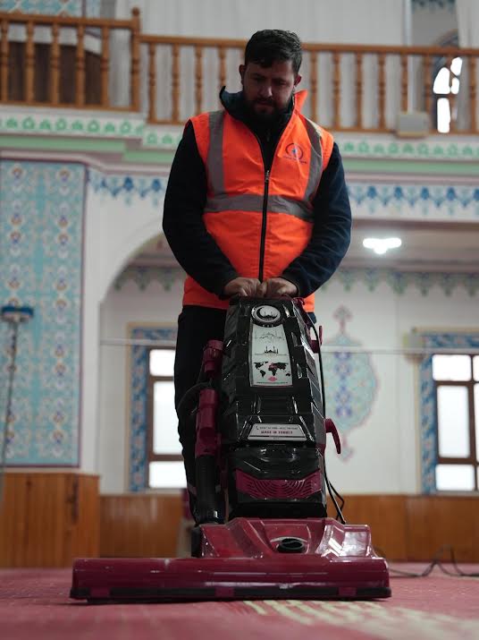 Altmışüç Mahalle Genelindeki 125 Cami Temizlendi 