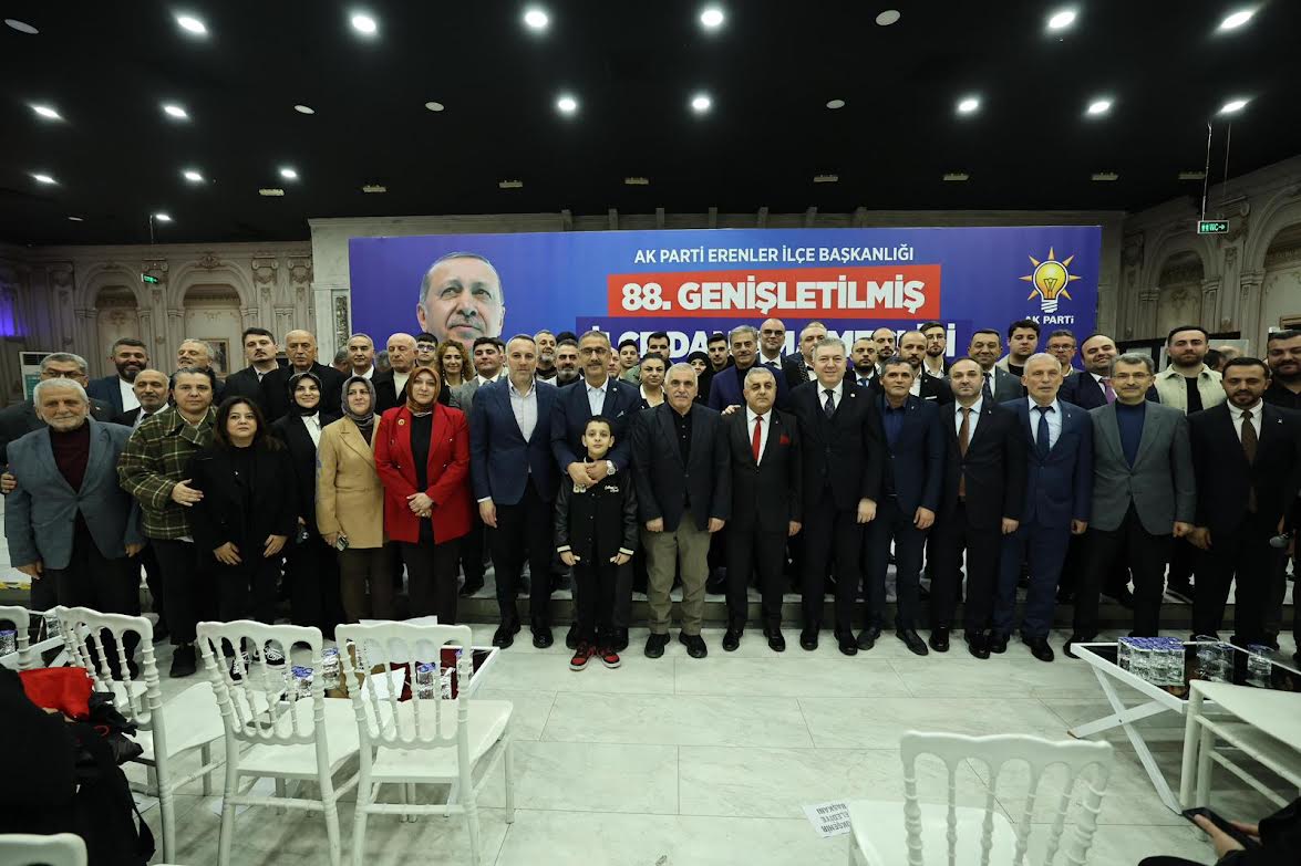 Erenler Danışma Meclisi’nde Gövde Gösterisi