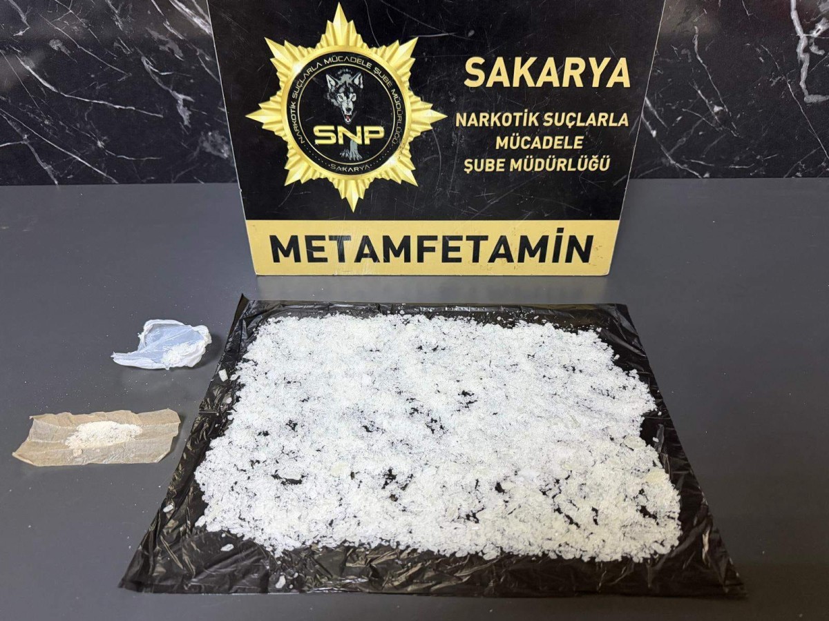 Karasu’da Uyuşturucu Operasyonu: 2 Tutuklama
