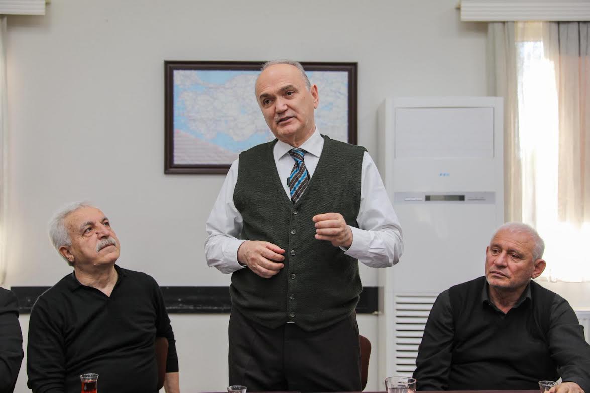 Şoförlerle Bir Araya Geldi 