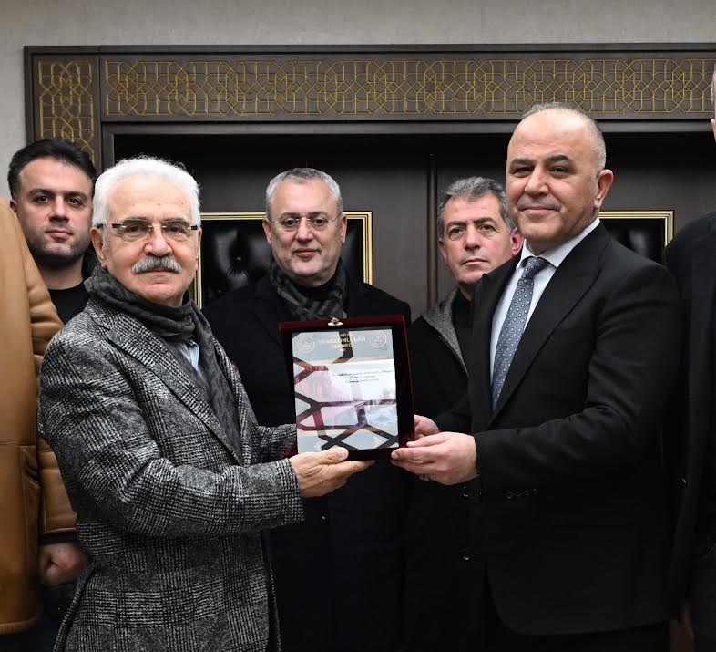 Sakarya Trabzonlular Derneği’nden Güvenlik Birimlerine Ziyaret