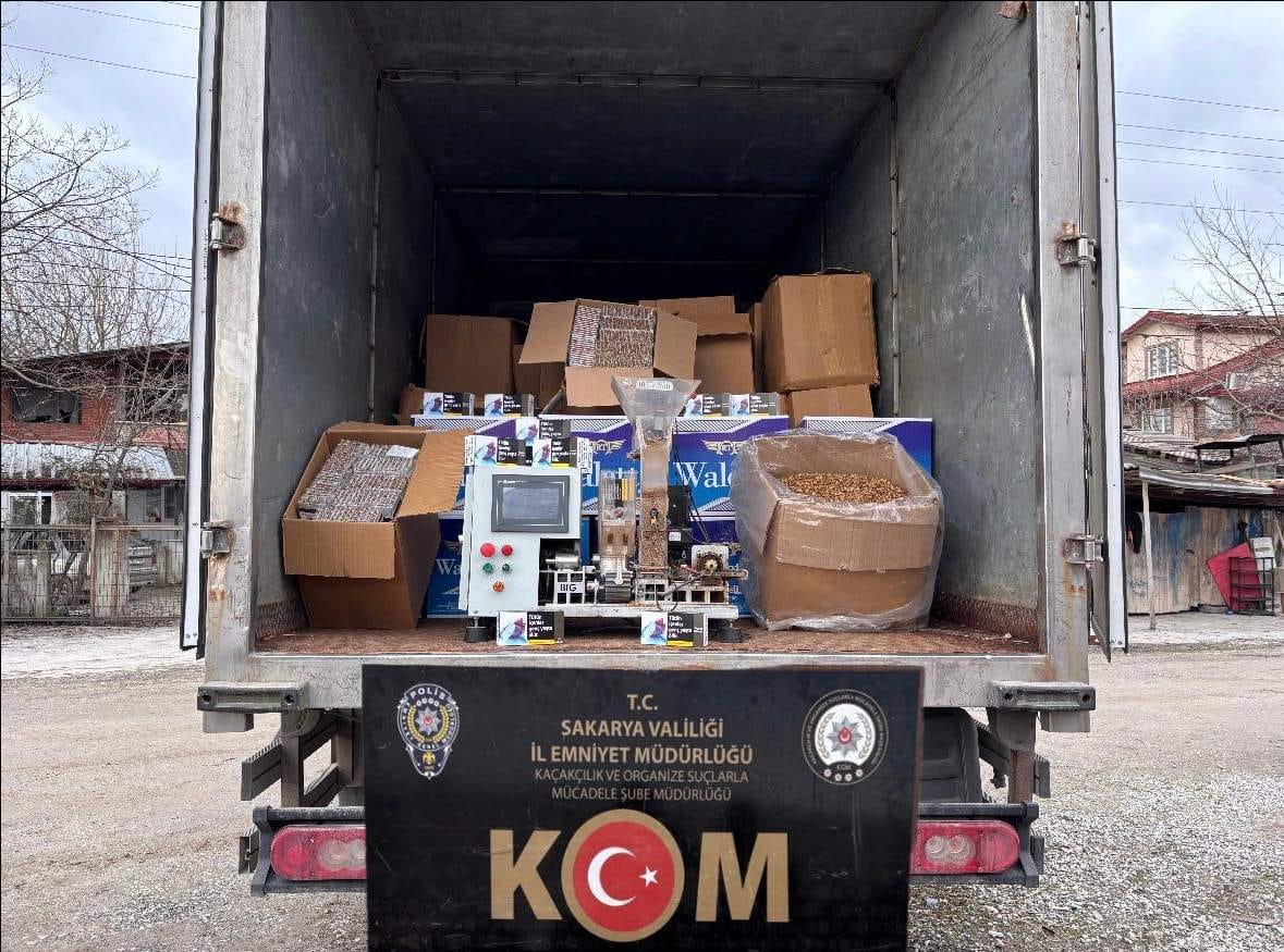 Sakarya’da Kaçak Tütün Operasyonu