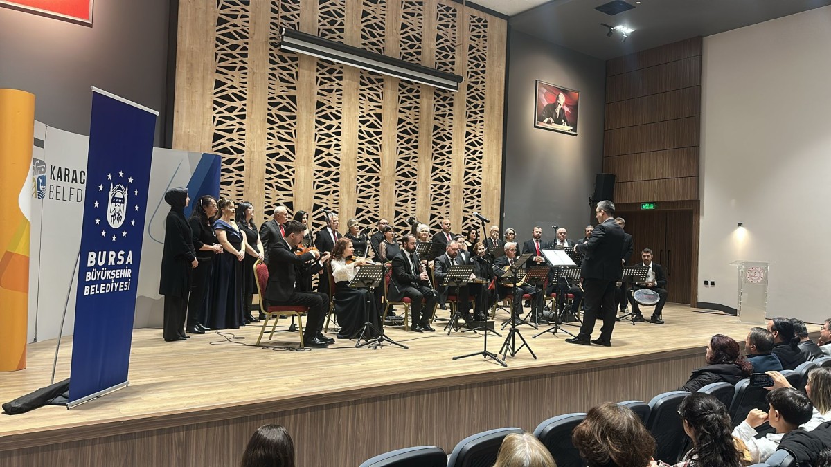 Sanatseverlerden ‘Kalpten Dile Ezgiler’ Konserine Yoğun İlgi