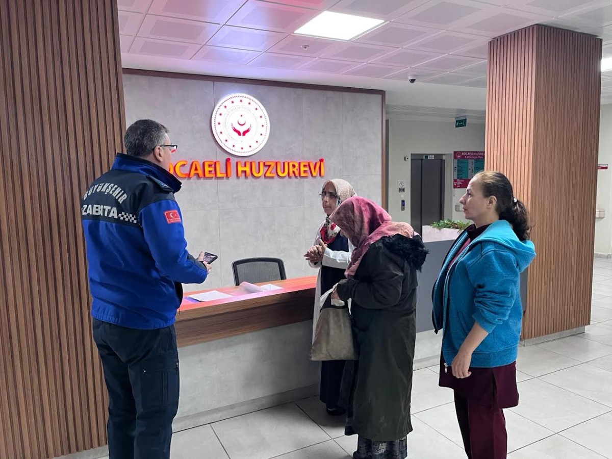 Zabıtadan İhtiyaç Sahibi Vatandaşa Yardım Eli