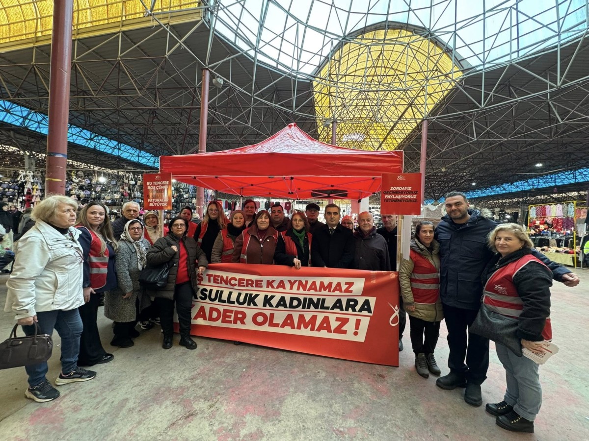Kadınlar Yan Yana: CHP Hendek’te Dayanışma Mesajı
