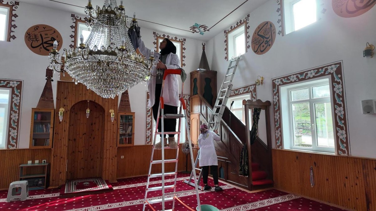 Camiler Ramazan’a Hazır