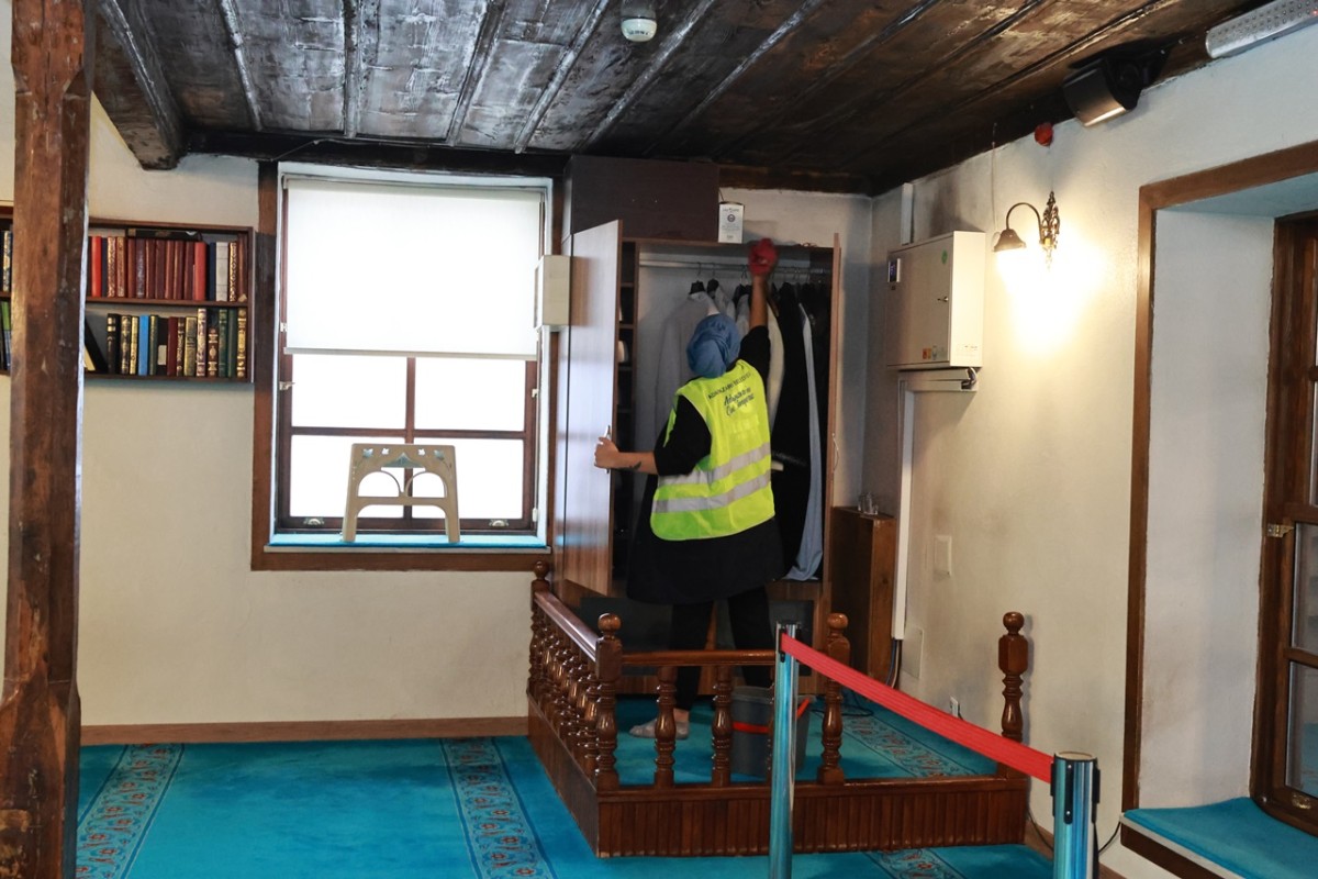 Adapazarı Camilerinde Ramazan Temizliği