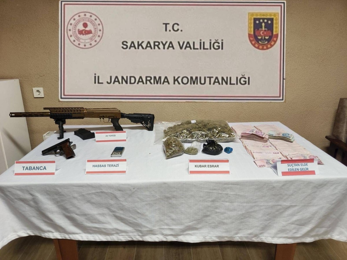 Uyuşturucu Operasyonu: 3 Tutuklama