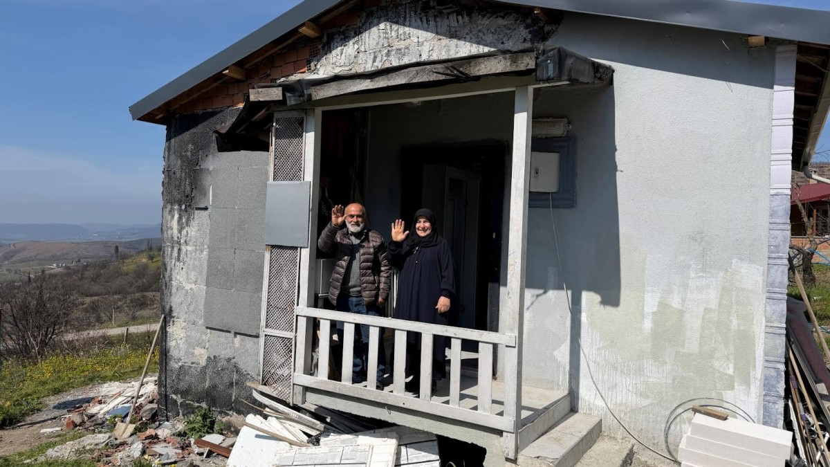 Yangın Mağduru Aileyi Ayağa Kaldırdı