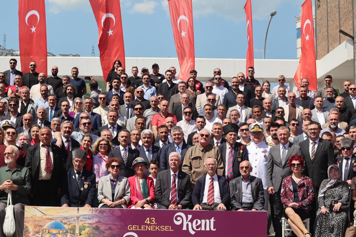 Kocaeli 43. kez bayramlaştı