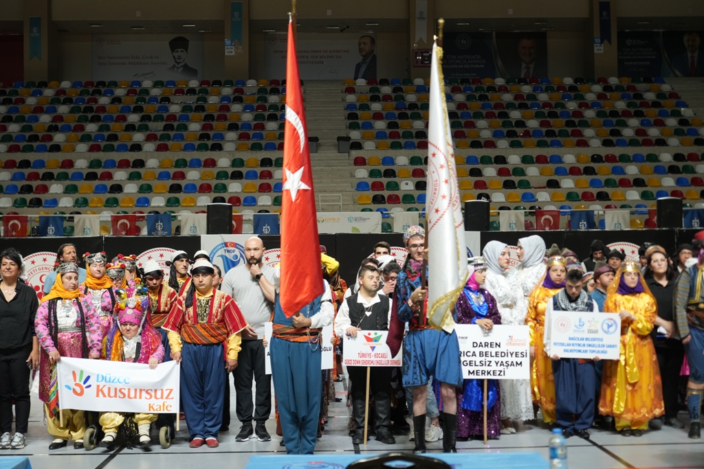 DÜZCE’NİN KUSURSUZLARI TÜRKİYE ÜÇÜNCÜSÜ