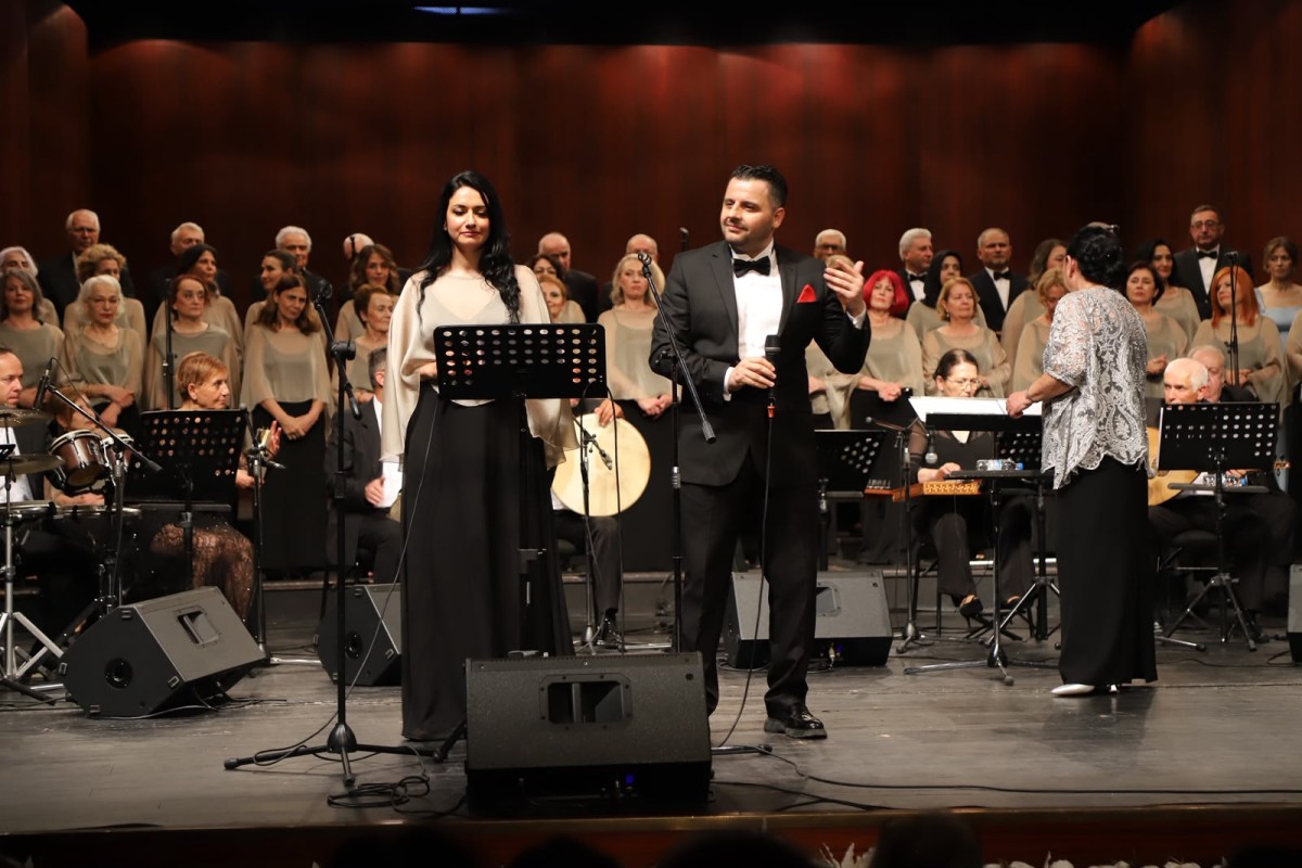 ESMEK KOROSU’NDAN SEZON FİNALİNDE UNUTULMAZ GECE