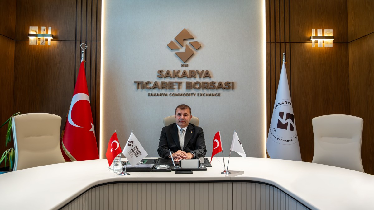 DEPREM BİLİNCİNİ VE GÜVENLİ ŞEHİRLEŞMEYİ ORTAK SORUMLULUĞUMUZ OLARAK GÖRÜYORUZ”