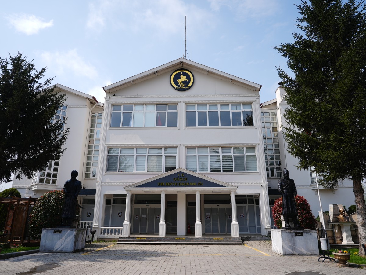 DÜZCE BELEDİYESİ 10 ARSAYI İHALEYE ÇIKARDI