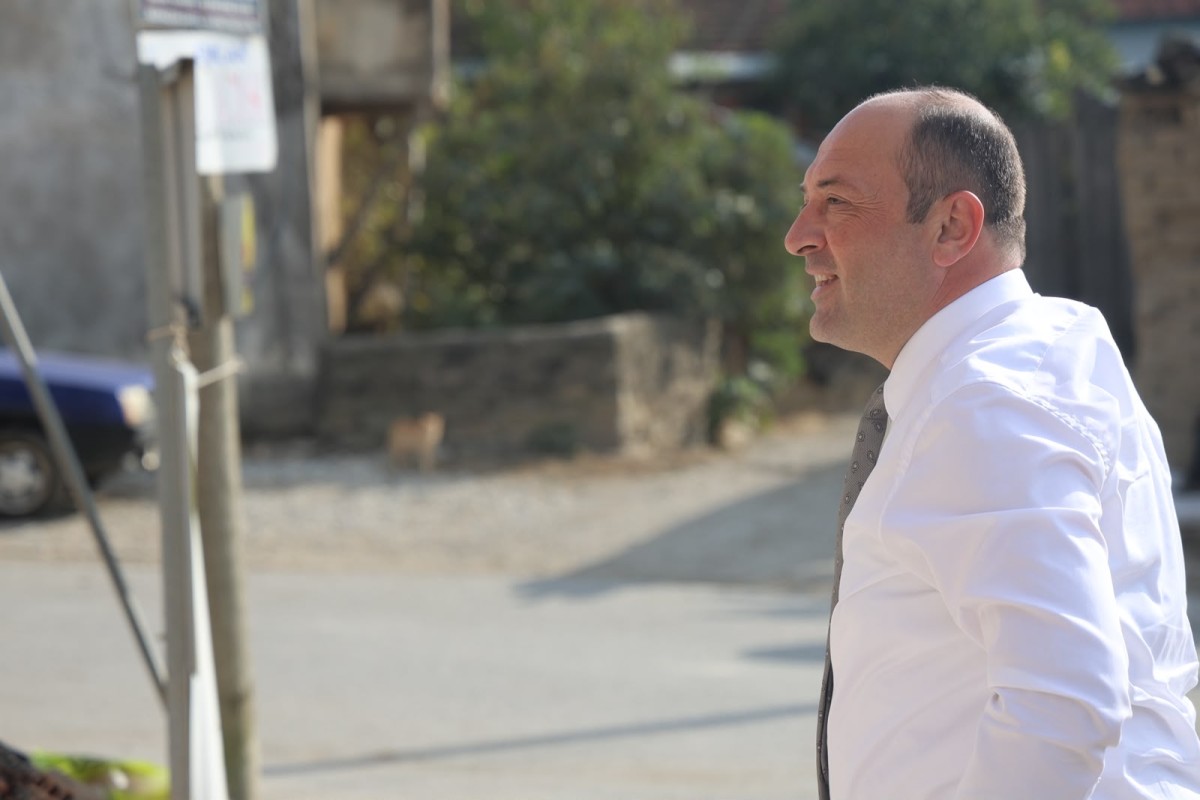 BAŞKAN SELÇUK YILDIZ, AKDOĞAN MAHALLESİ’NDEKİ ÇALIŞMALARI YERİNDE İNCELEDİ