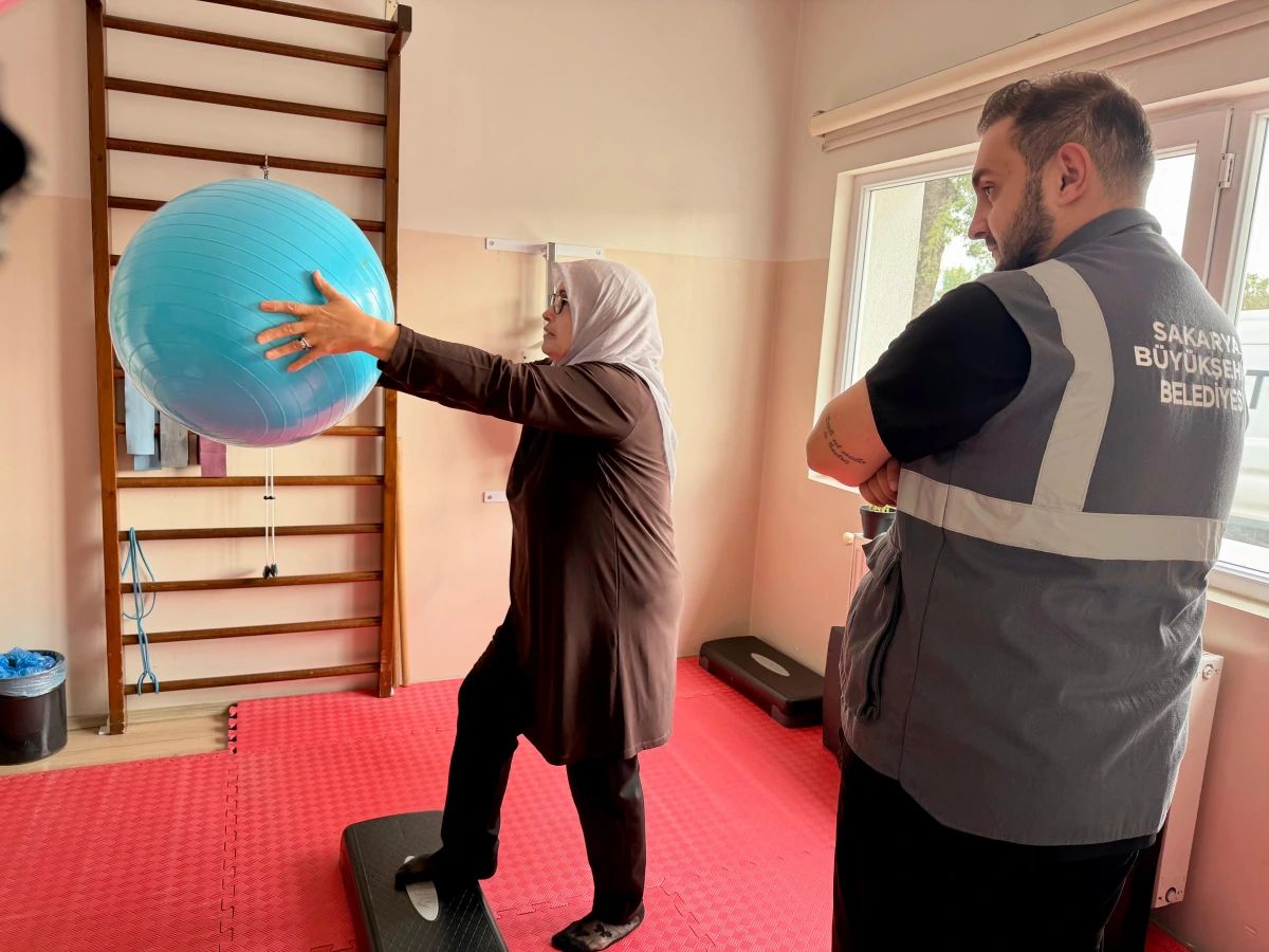 Büyükşehir’den yaşlılara hareketli ve
konforlu yaşam desteği