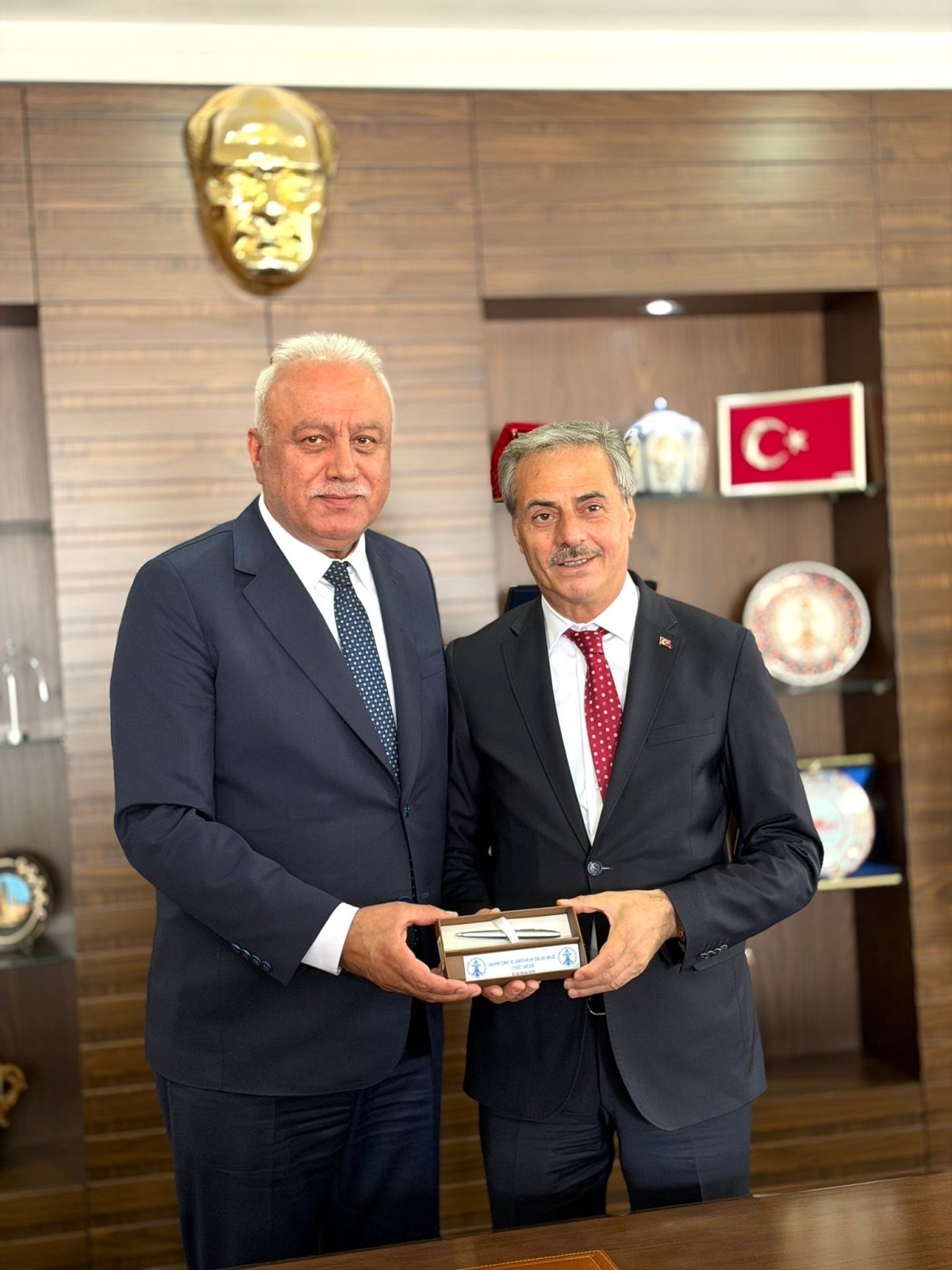 Sakarya Büyükşehir Belediye Başkanı Yusuf Alemdar’dan SESOB’a Hayırlı Olsun Ziyareti