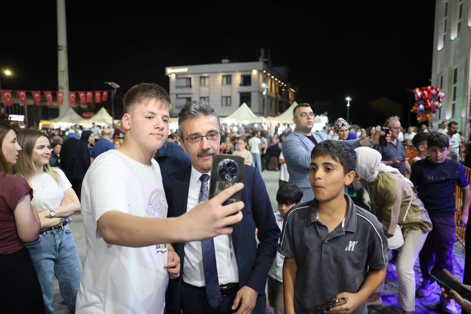 ERENLER’DE KURTULUŞ ŞENLİKLERİ DEVAM EDİYOR