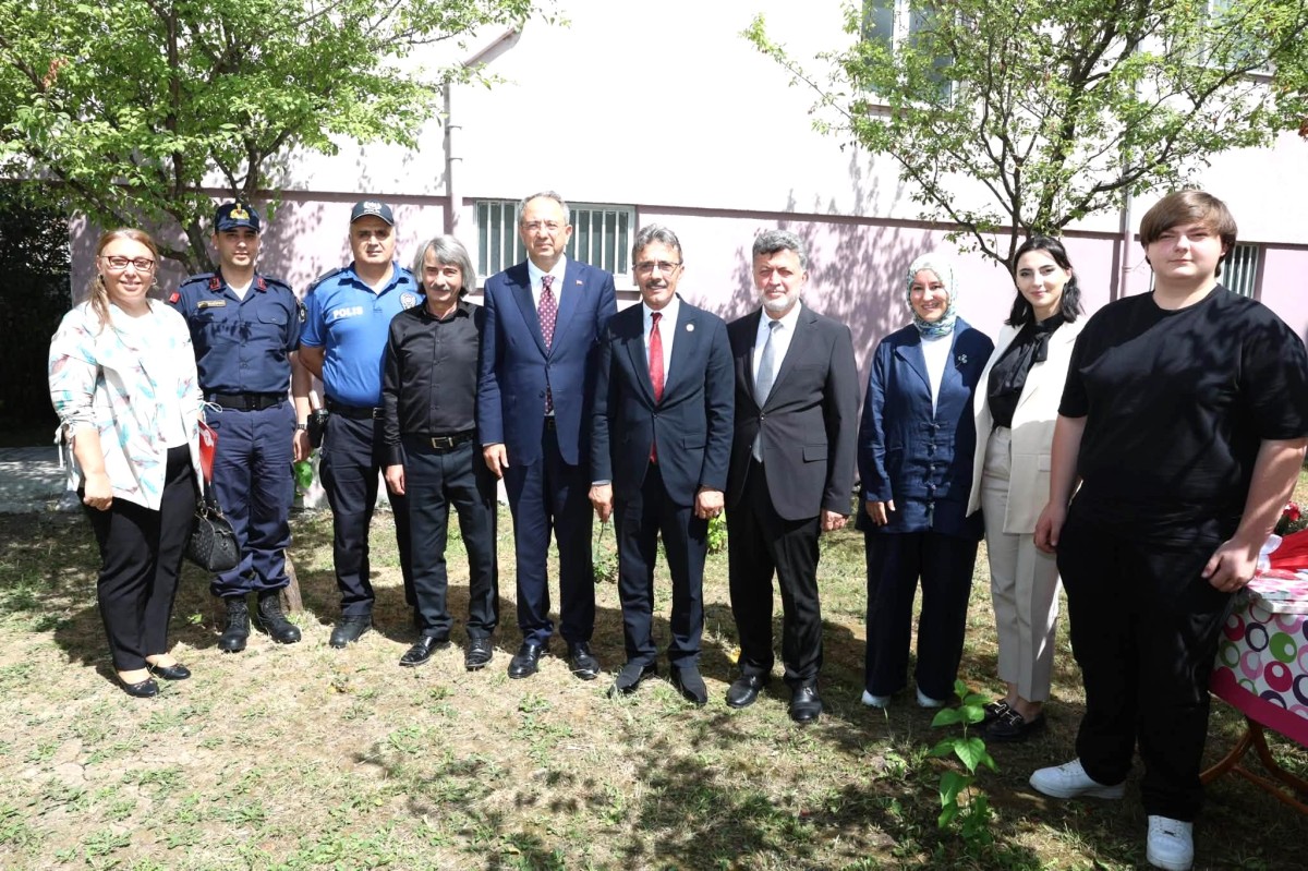 Başkan Dinç 15 Temmuz Gazilerini Ziyaret Etti
